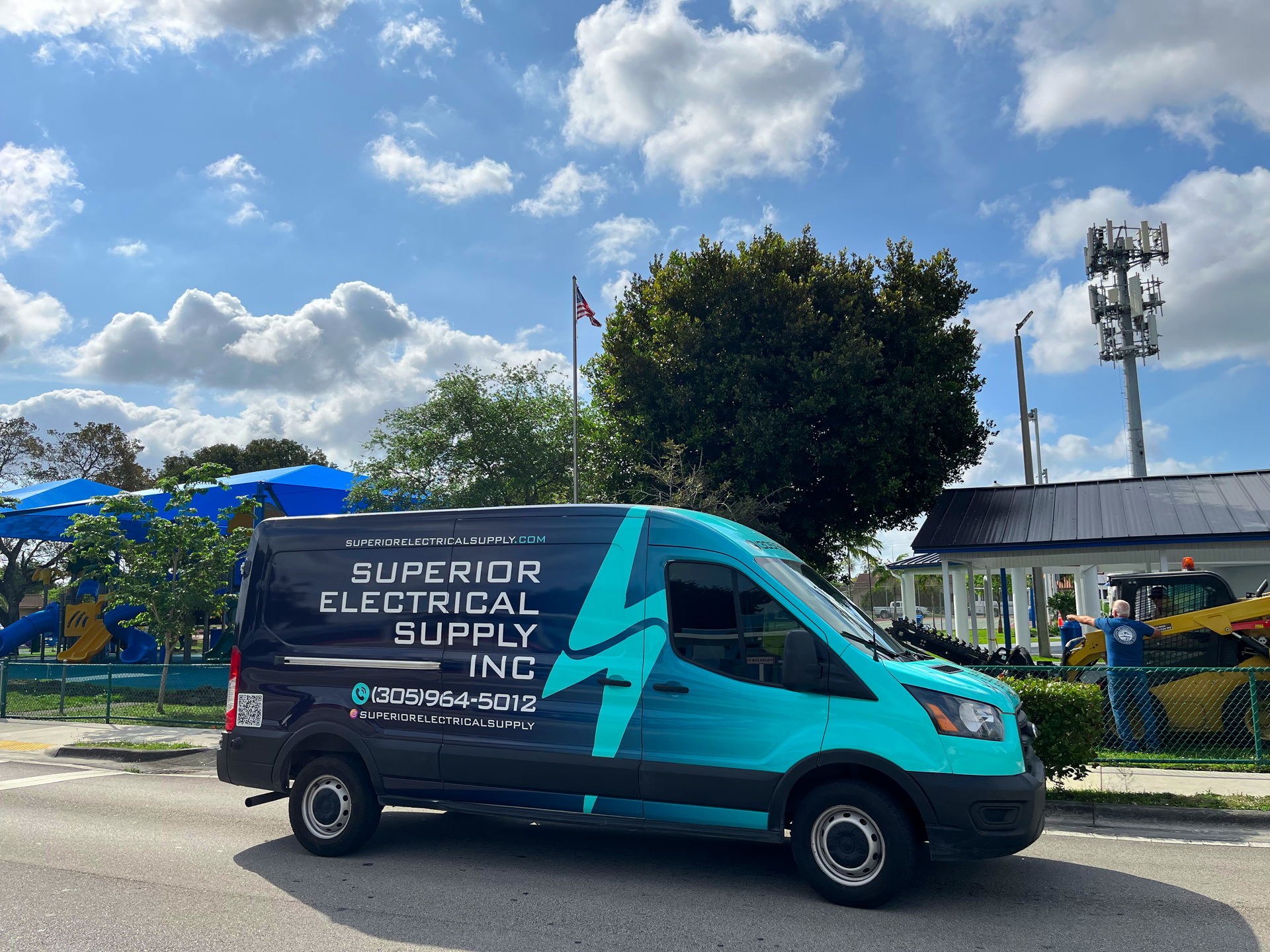 Superior Electrical Supply delivering electrical supplies to Miami Dade County Parks municipal government contractor South Florida public sector